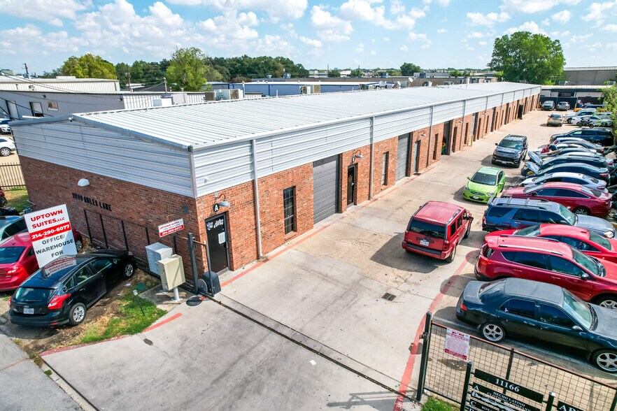 11166 Ables Ln, Dallas, TX à louer - Photo de l’immeuble – Image 2 sur 20