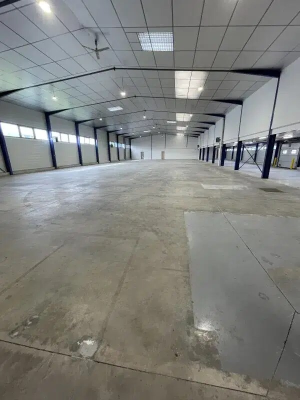 Plus de détails pour Industriel/Logistique à louer