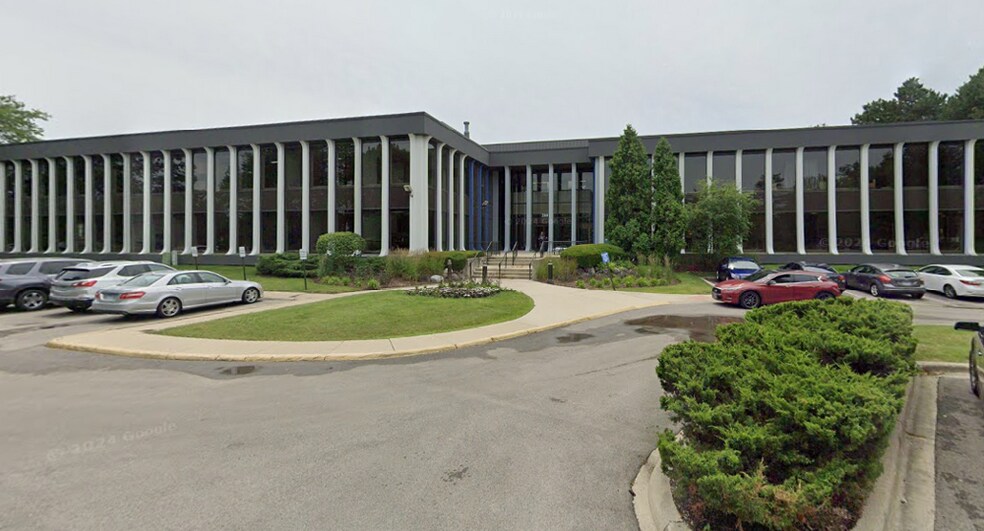 280 Shuman Blvd, Naperville, IL à vendre - Photo principale – Image 1 sur 2