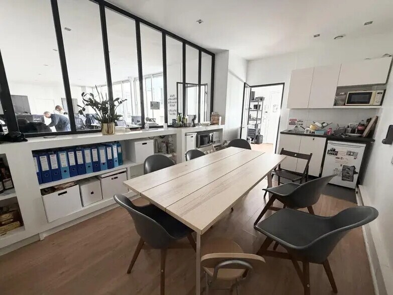 Bureau dans Paris à louer - Photo intérieure – Image 2 sur 6