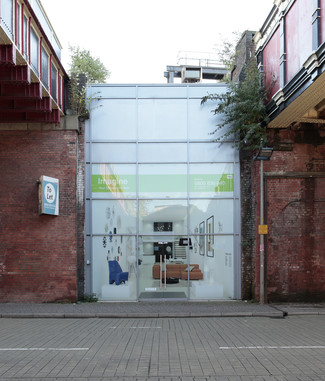 Plus de détails pour 13-17 New Bailey St, Salford - Bureau à louer