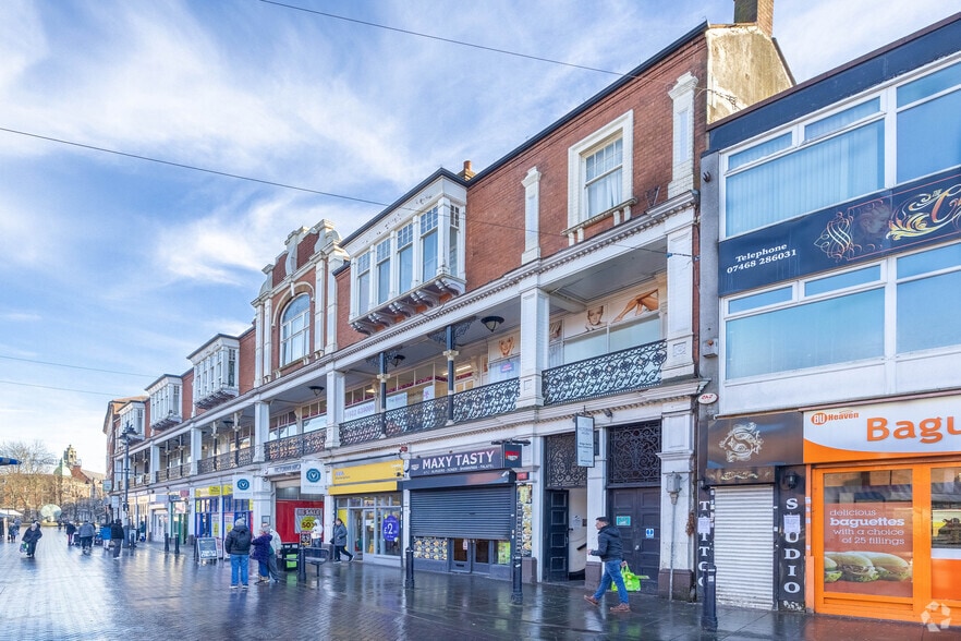 The Arcade, Walsall à vendre - Photo principale – Image 1 sur 12