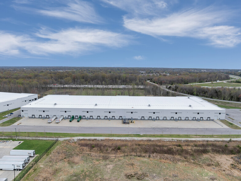 3195 South Park Rd, Louisville, KY à louer - Photo de l’immeuble – Image 3 sur 54
