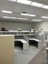 6161 Cleveland St, Merrillville, IN à louer Photo intérieure– Image 2 sur 3