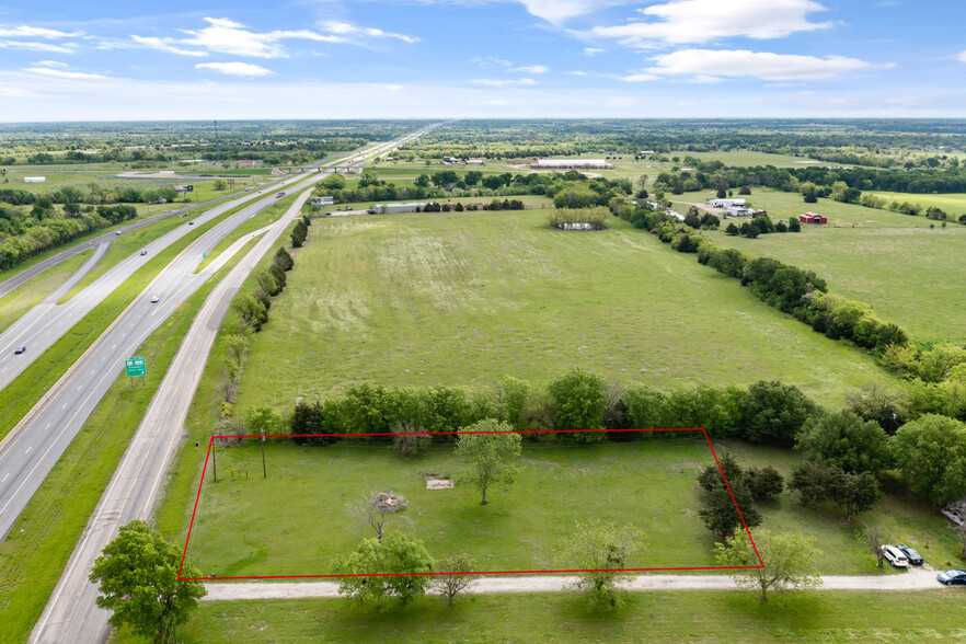 4817 E Interstate 30 -1, Campbell, TX à vendre - Photo de l’immeuble – Image 1 sur 40