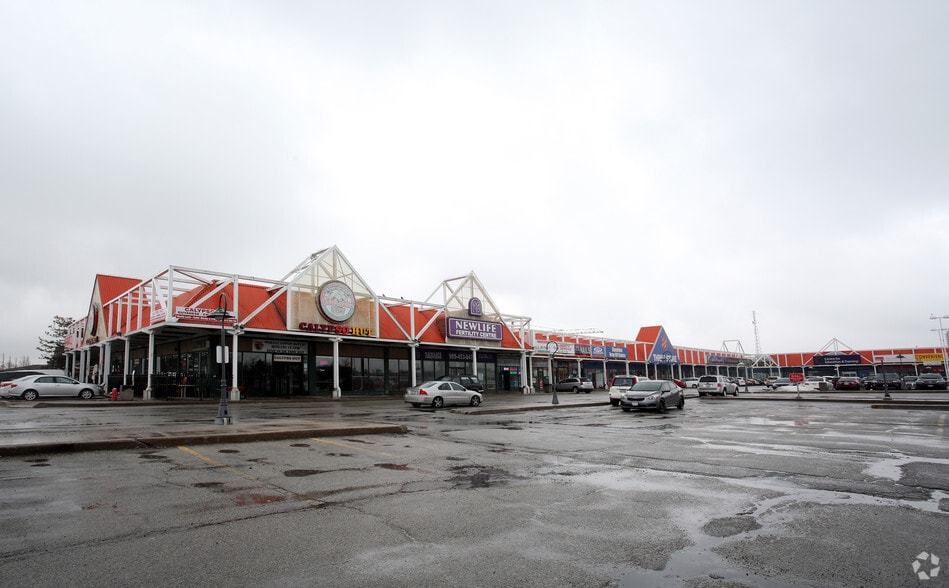 263 Queen St E, Brampton, ON à louer - Photo principale – Image 3 sur 5