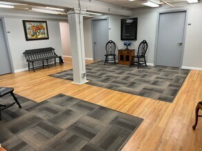 50 Industrial Cir, Lincoln, RI à louer Photo intérieure– Image 1 sur 4