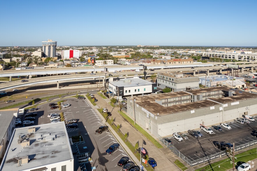 2701 N Causeway Blvd, Metairie, LA à louer - Aérien – Image 2 sur 5