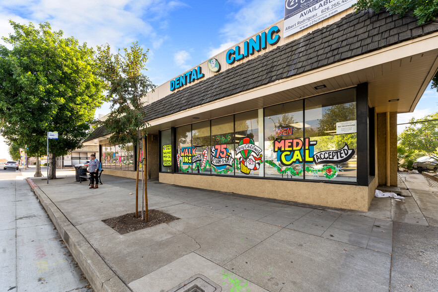 180 E Mission Blvd, Pomona, CA à louer - Photo principale – Image 1 sur 8