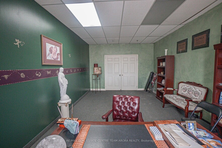View Photo