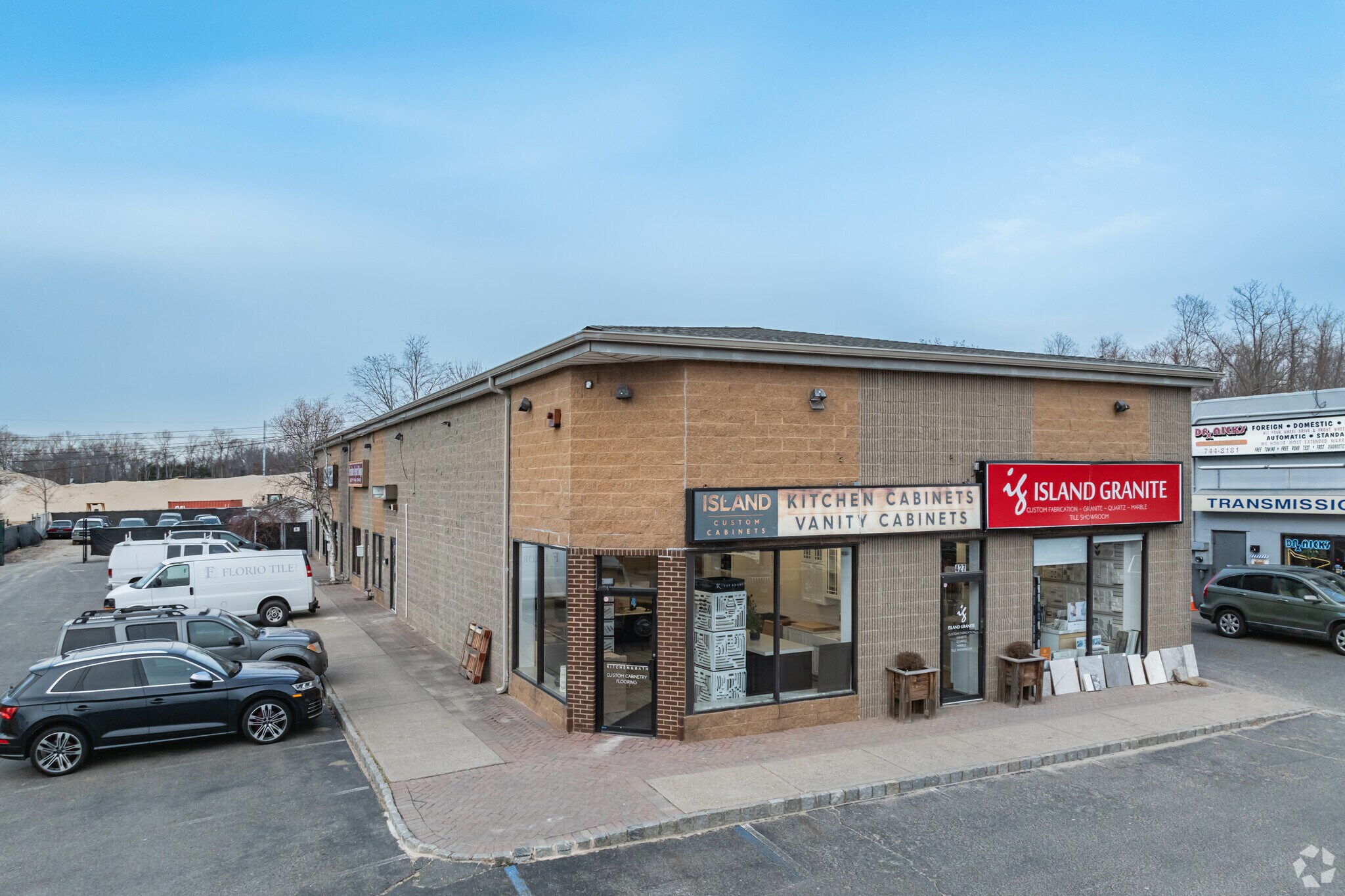 427 Rt-25a, Rocky Point, NY à vendre Photo principale– Image 1 sur 9