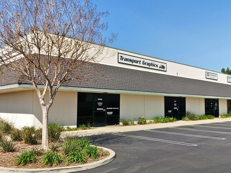 6682-6700 Van Buren Blvd, Riverside, CA à louer - Photo de l’immeuble – Image 3 sur 6