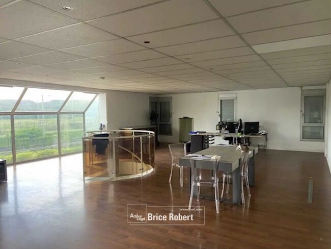 Plus de détails pour 166 Route De Beaucaire, Loire-sur-Rhône - Local d’activités à vendre