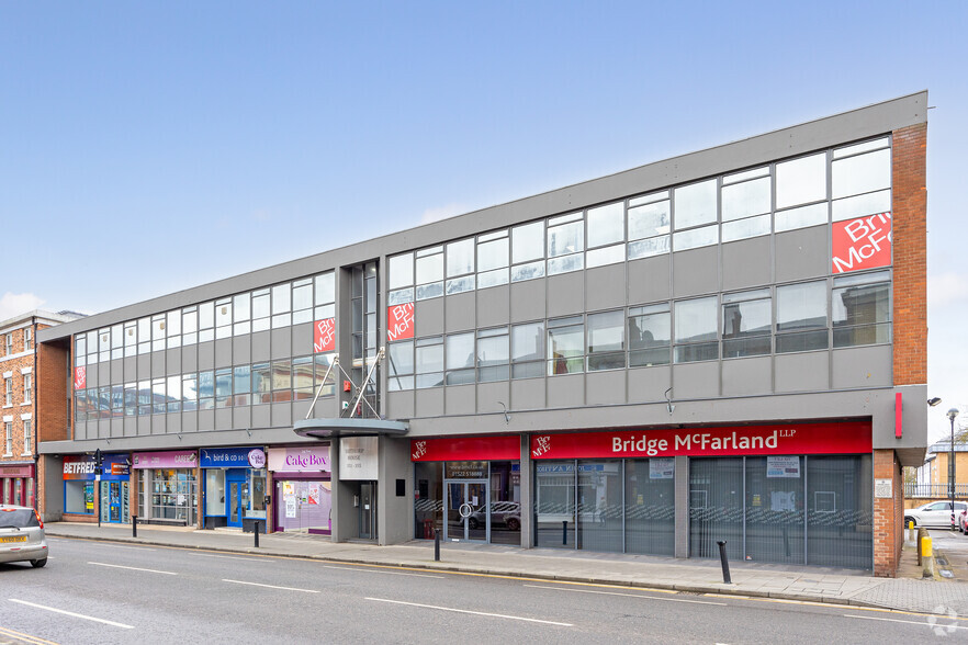 350-356 High St, Lincoln à louer - Photo de l’immeuble – Image 1 sur 4