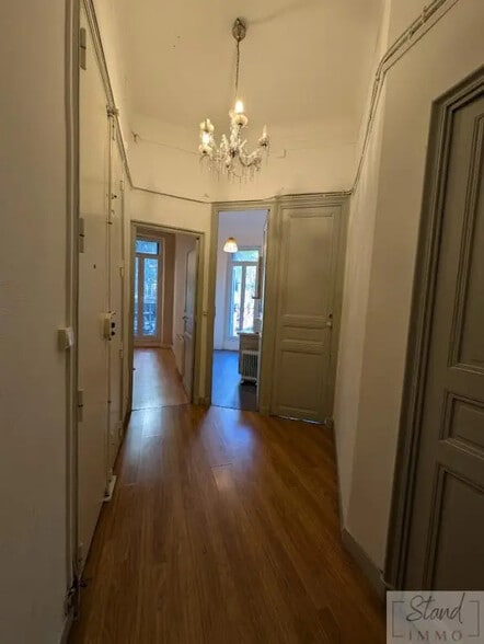 Bureau dans Marseille à louer - Photo intérieure – Image 2 sur 4