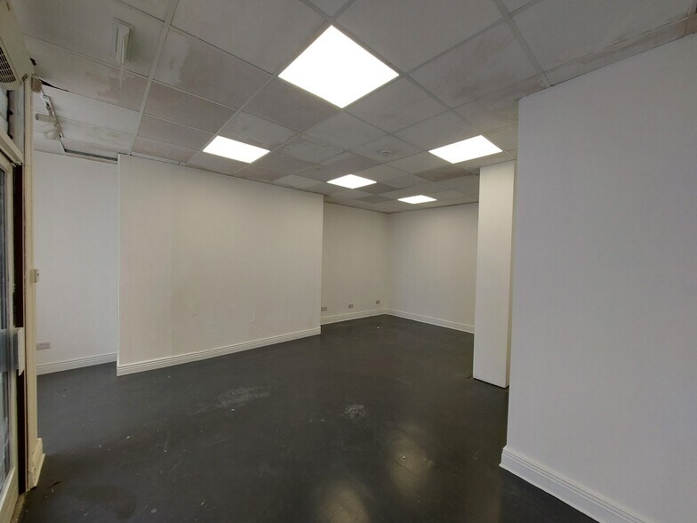 53 High St, Ayr à louer - Photo de l’immeuble – Image 3 sur 4
