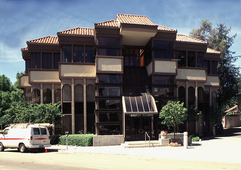 1601 N California Blvd, Walnut Creek, CA à vendre - Photo de l’immeuble – Image 3 sur 7