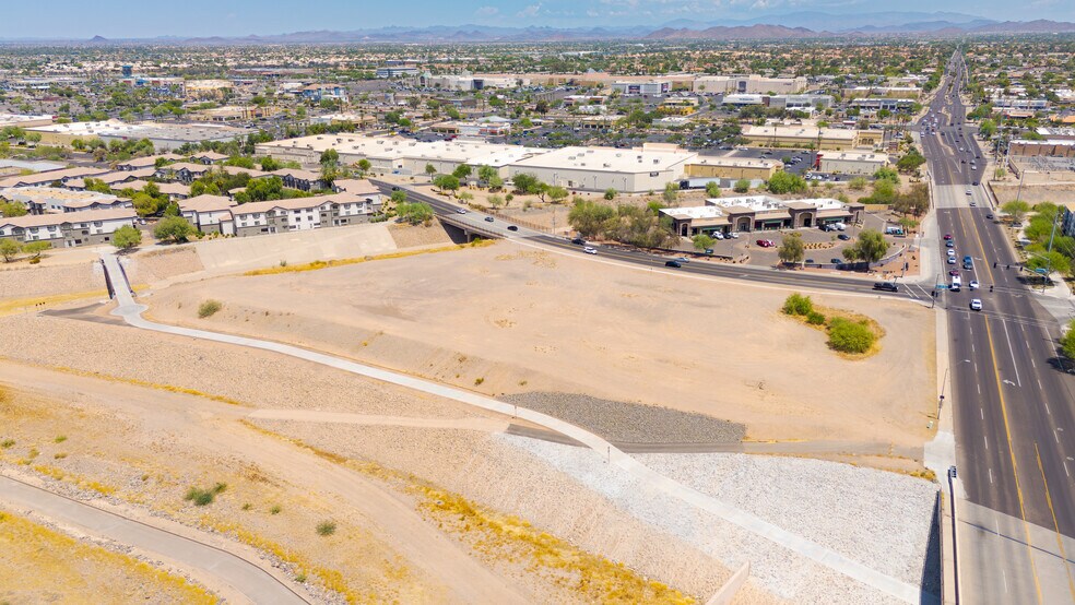 SWC 75th & Paradise Ln, Peoria, AZ à vendre - Photo de l’immeuble – Image 3 sur 6
