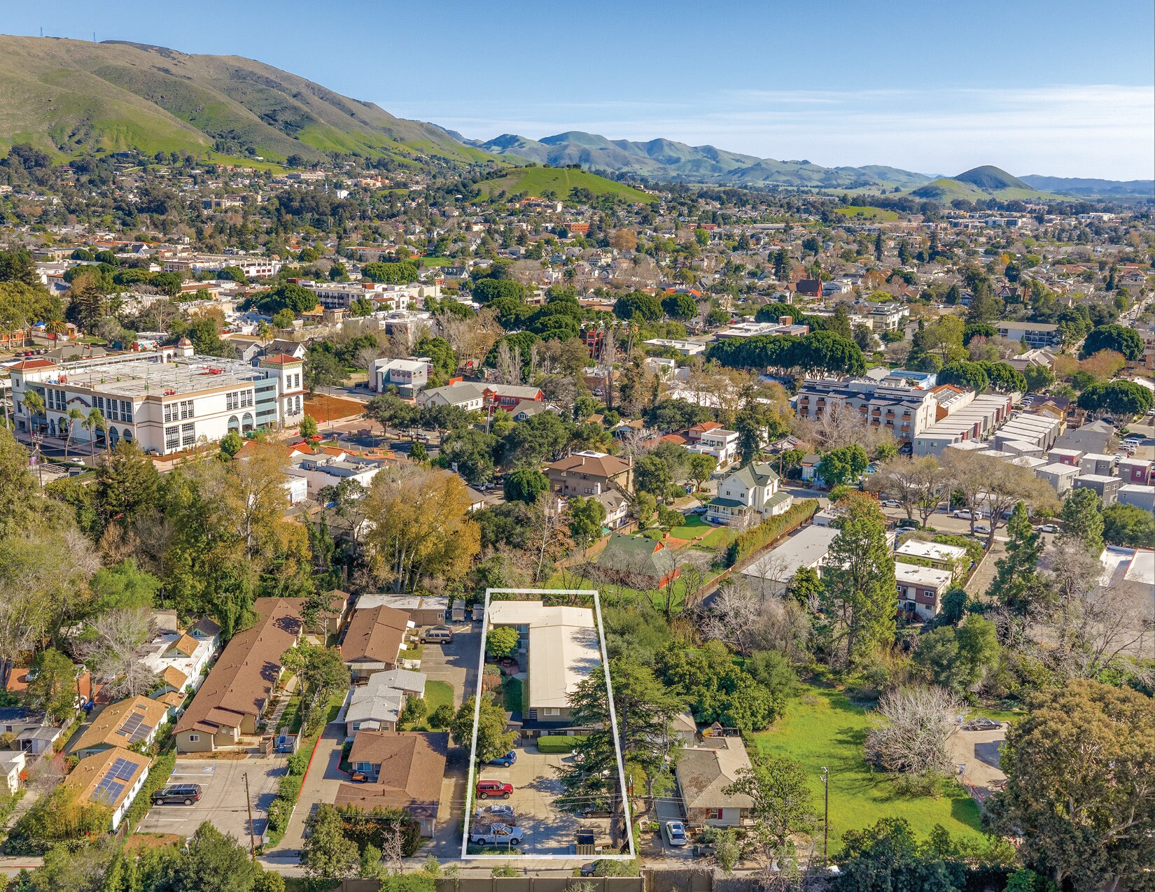 505 Brizzolara St, San Luis Obispo, CA à vendre Photo principale– Image 1 sur 23
