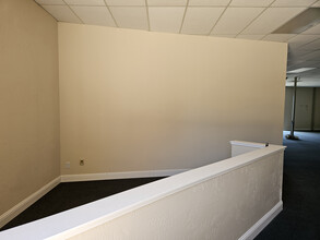 1110 W Kettleman Ln, Lodi, CA à louer Photo intérieure– Image 2 sur 10