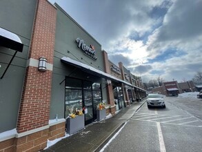 4603 Library Rd, Bethel Park, PA à louer Photo intérieure– Image 2 sur 12