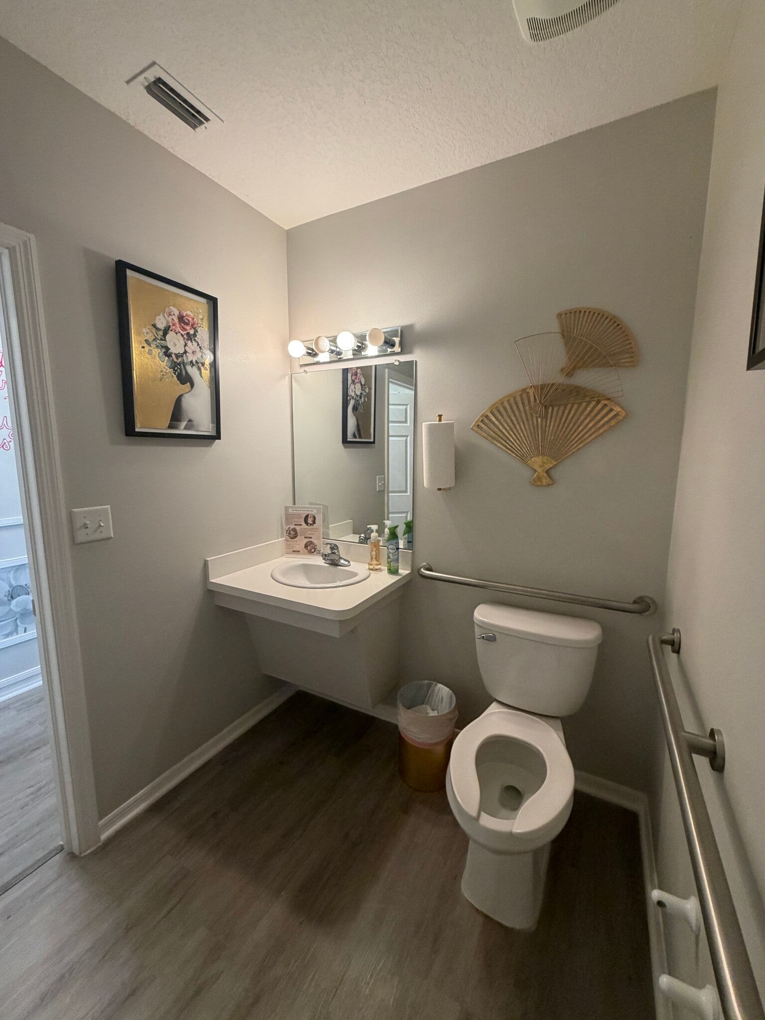 5807 Argerian Dr, Wesley Chapel, FL à louer Photo intérieure– Image 1 sur 32