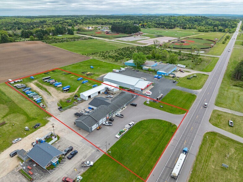 4150 State Highway 13, Wisconsin Dells, WI à vendre - Photo de l’immeuble – Image 3 sur 10