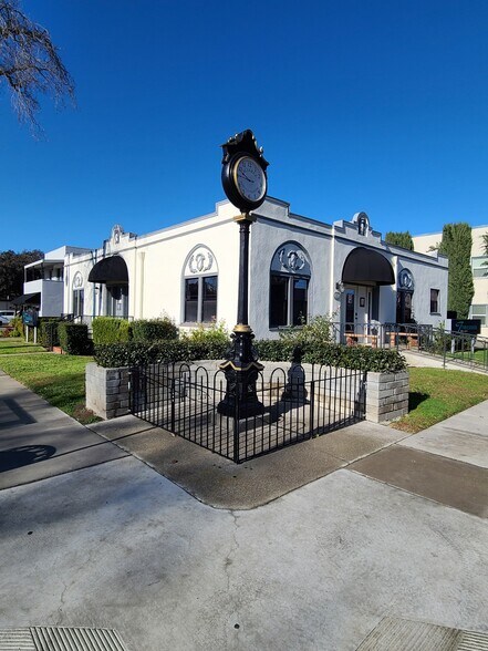 1003 A St, Tracy, CA à vendre - Photo de l’immeuble – Image 2 sur 22