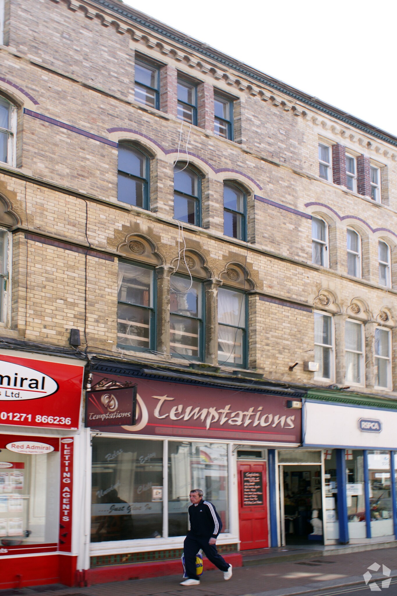 111 High St, Ilfracombe à vendre Photo principale– Image 1 sur 25