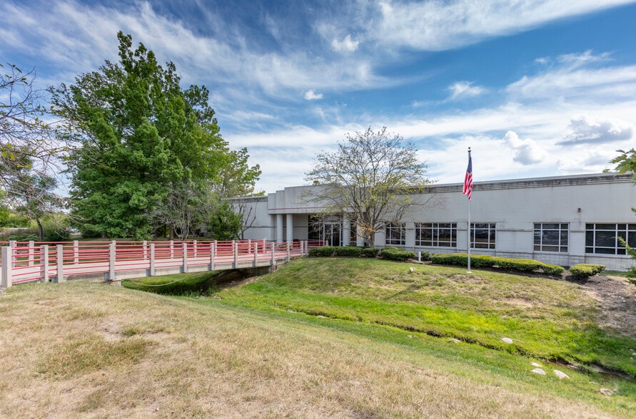 4550 Victory Ln, Indianapolis, IN à vendre - Photo de l’immeuble – Image 2 sur 7