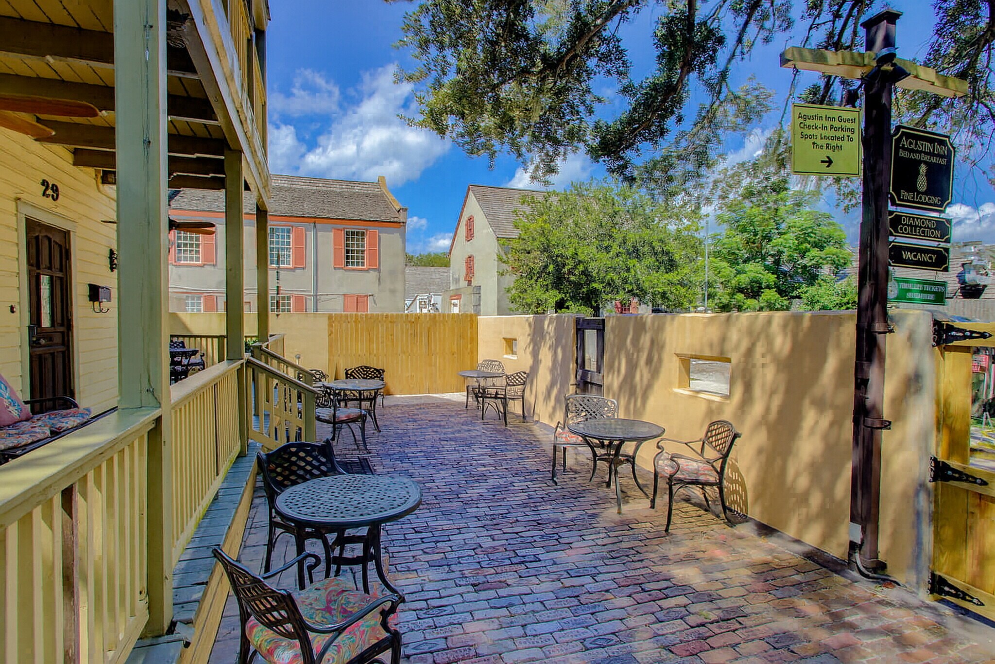 29 Cuna St, Saint Augustine, FL à louer Photo de l’immeuble– Image 1 sur 34