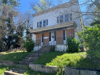 Plus de détails pour 606 Cameron St, Petersburg, VA - Logement à vendre