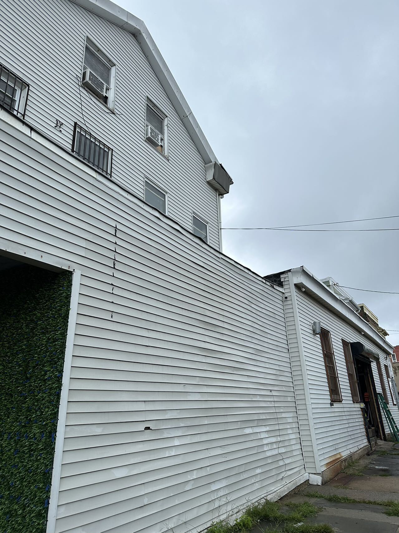 1457 110th St, College Point, NY à vendre Photo principale– Image 1 sur 4
