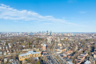 1651 Beacon St, Brookline, MA - Vue aérienne  vue de carte