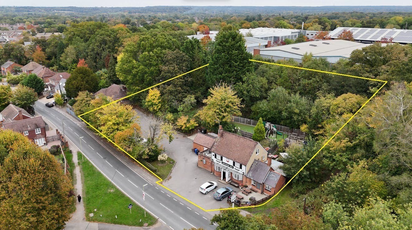 Vigo Ln, Yateley à vendre Photo de l’immeuble– Image 1 sur 6