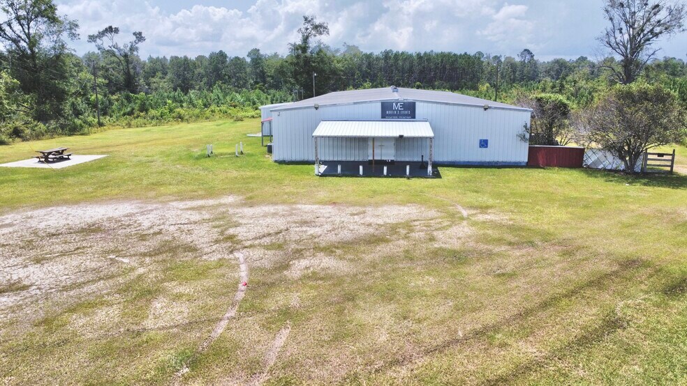 94 Old Douglas Rd, Hazlehurst, GA à vendre - Photo de l’immeuble – Image 2 sur 10