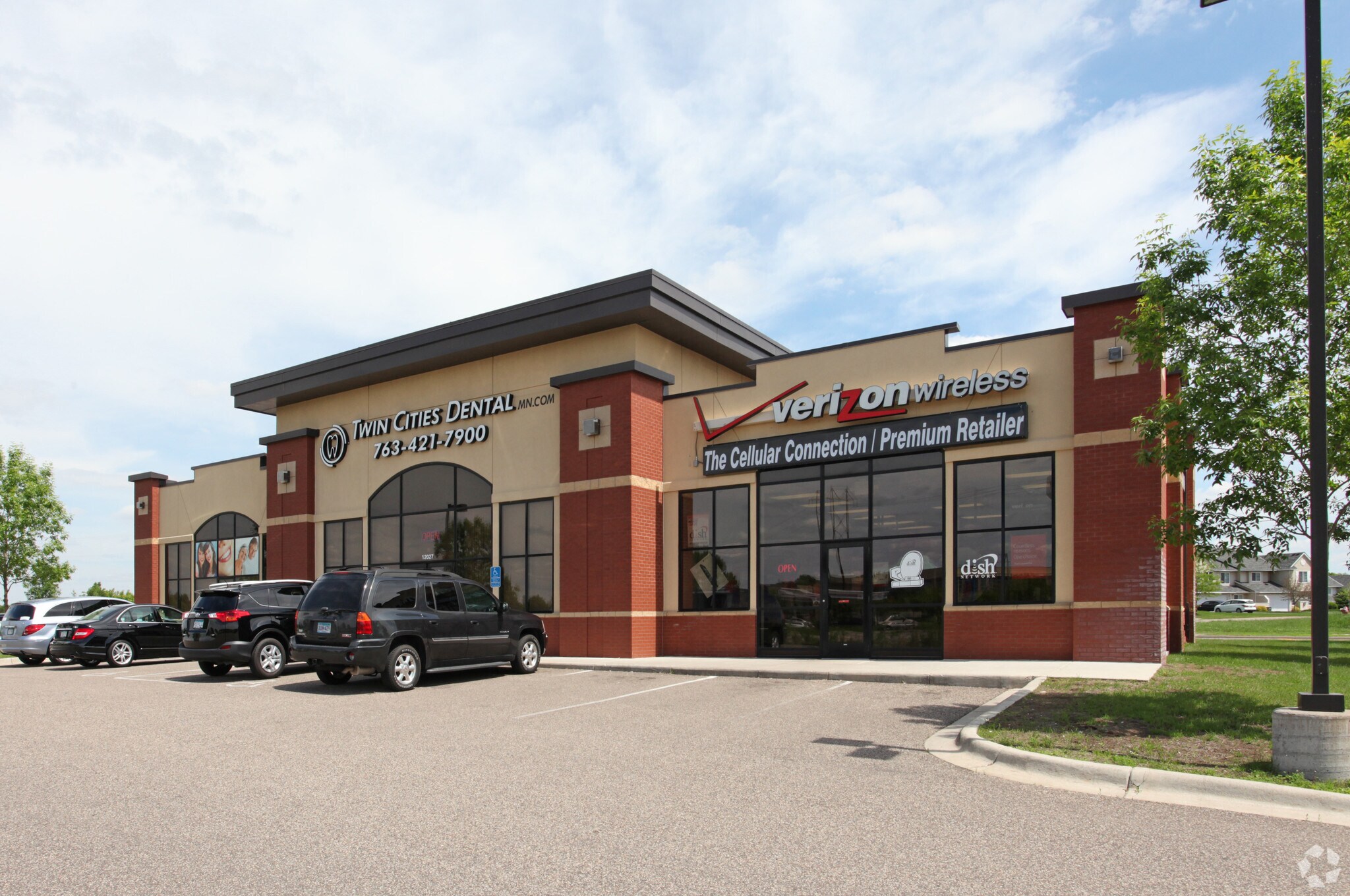 12019-12035 Business Park Blvd N, Champlin, MN à louer Photo principale– Image 1 sur 2
