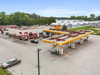 Plus de détails pour 1331 Green Bay Rd, Sturgeon Bay, WI - Local commercial à vendre