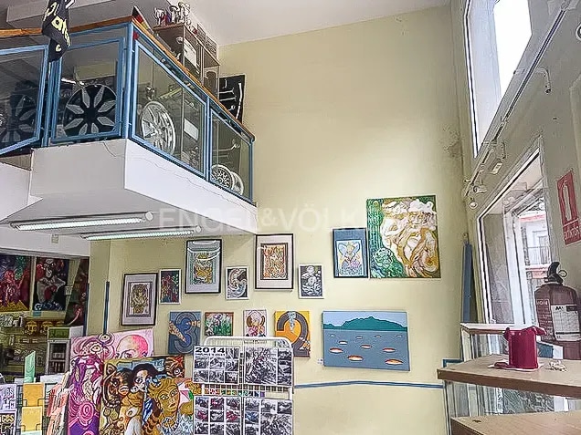 View Photo