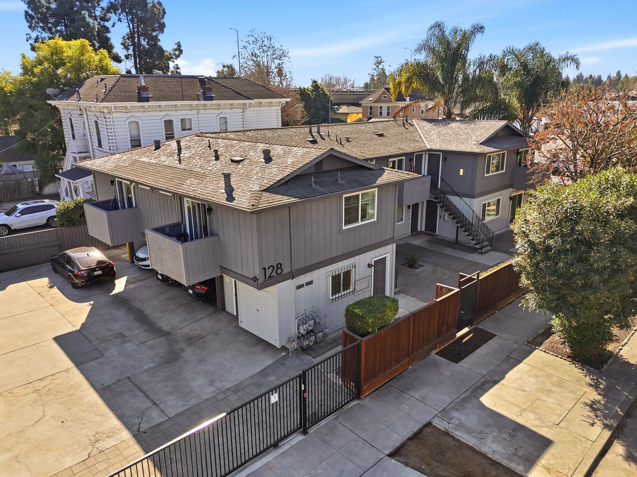 128 E Reed St, San Jose, CA à vendre Photo principale– Image 1 sur 25