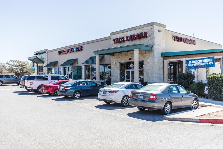 1150 N Loop 1604 W, San Antonio, TX à louer - Photo de l’immeuble – Image 3 sur 9