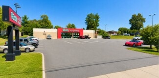 Plus de détails pour 3112 Old Forest Rd, Lynchburg, VA - Local commercial à vendre