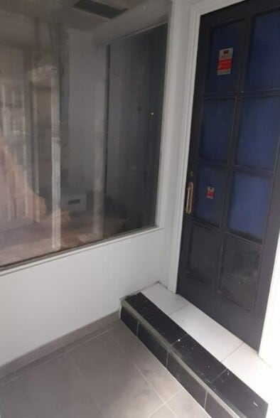 Immeuble residentiel dans Manresa, Barcelona à vendre - Photo intérieure – Image 1 sur 5