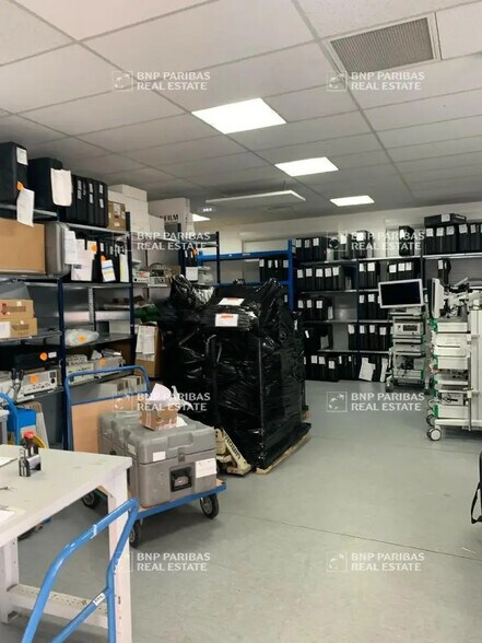 43 Avenue Des 3 Peuples, Montigny-le-Bretonneux à louer - Photo intérieure – Image 2 sur 7