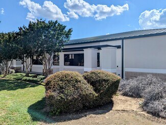 Plus de détails pour 3600 William D Tate Ave, Grapevine, TX - Différents types d’espaces à louer