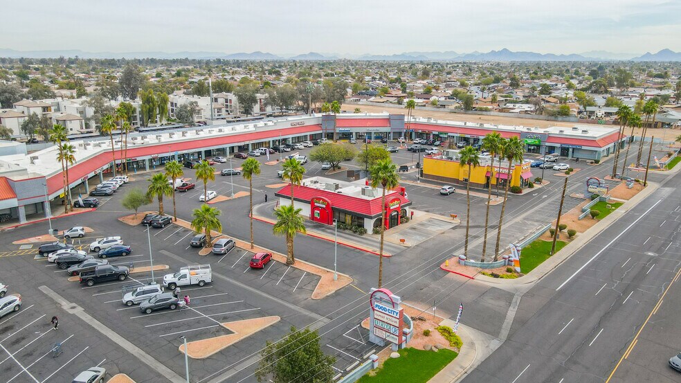6544 W Thomas Rd, Phoenix, AZ à louer - Photo de l’immeuble – Image 2 sur 6