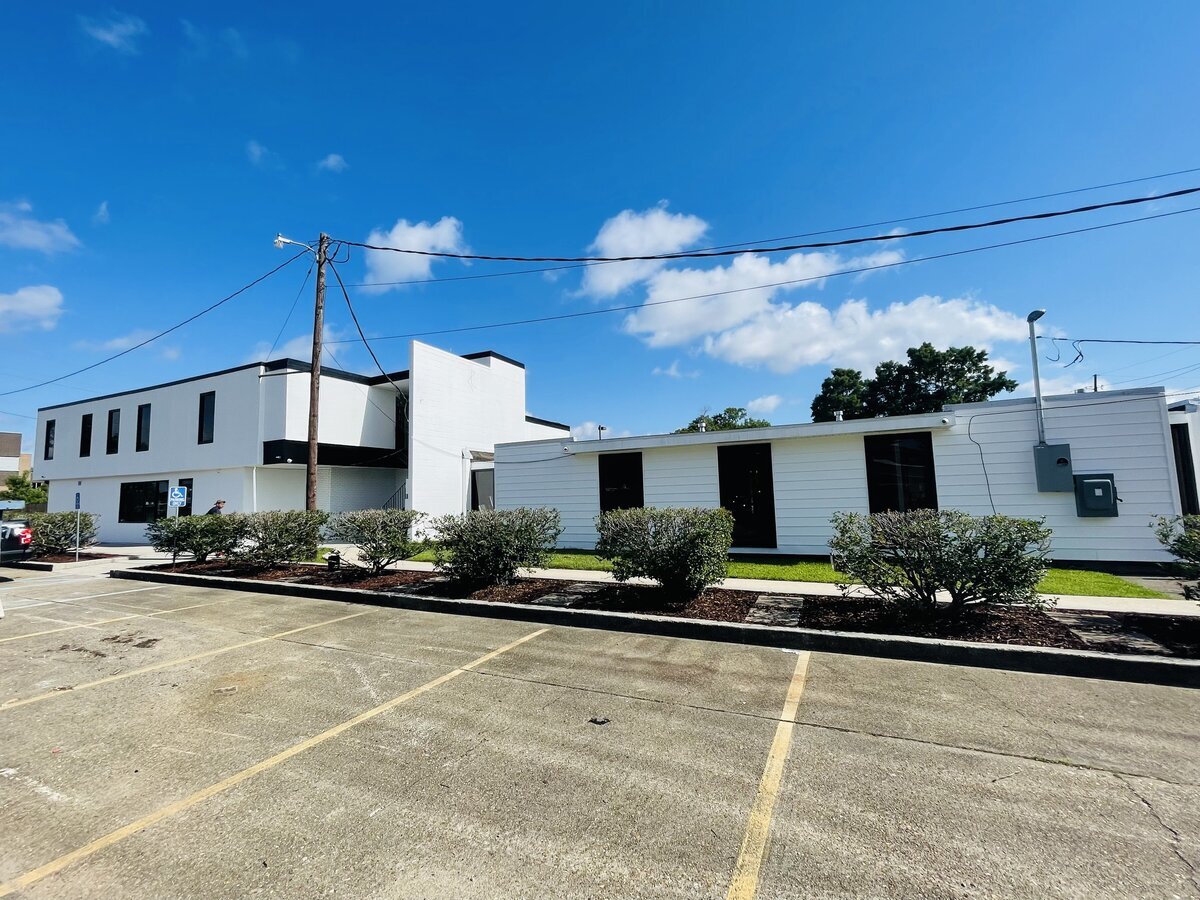 3505 Behrman Pl, New Orleans, LA à louer Photo principale– Image 1 sur 22