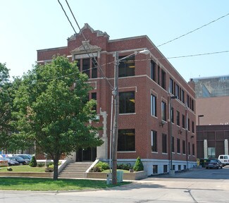 Plus de détails pour 415 SW 8th St, Topeka, KS - Bureau à louer