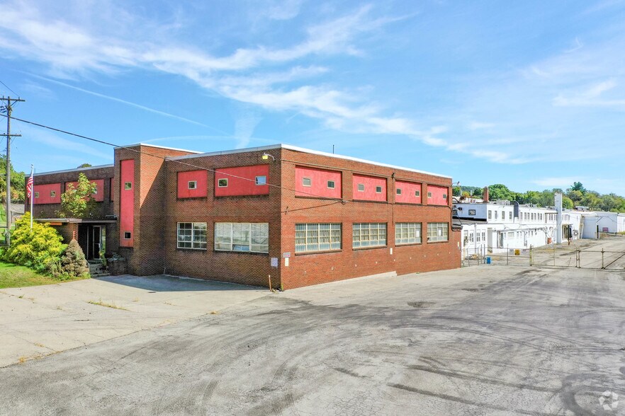 796 East Butler Rd East Butler Pa 16029, Butler, PA à louer - Photo de l’immeuble – Image 2 sur 26