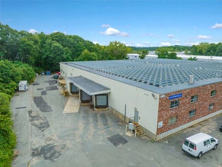 Plus de détails pour 20 Strafello Dr, Avon, MA - Industriel/Logistique à louer